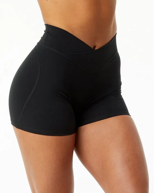Surface Power Short 5" - Black sold by Alphalete