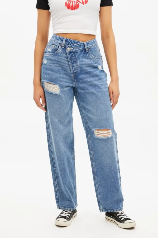 High Rise Destroyed 90's Straight Crossover Jean sold by Bluenotes