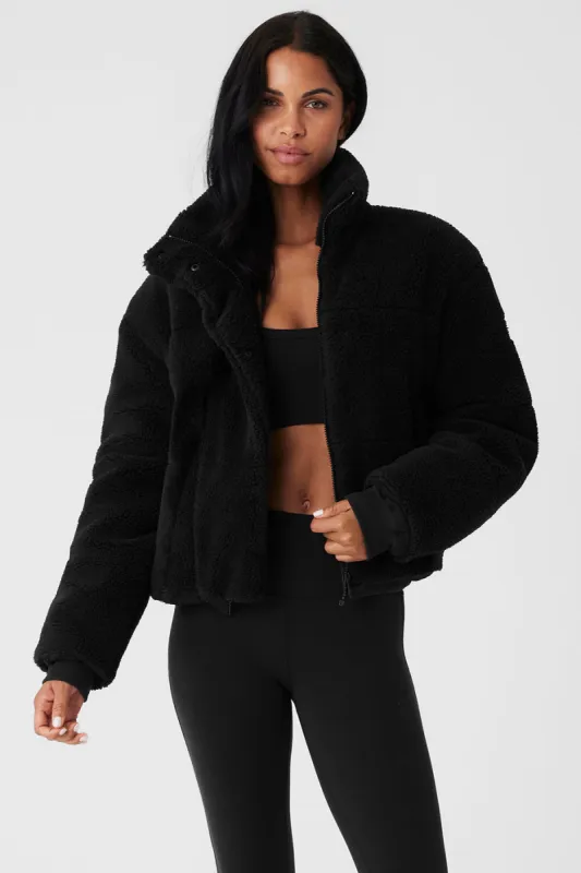Sherpa Snow Angel Puffer - Black sold by Alo Yoga