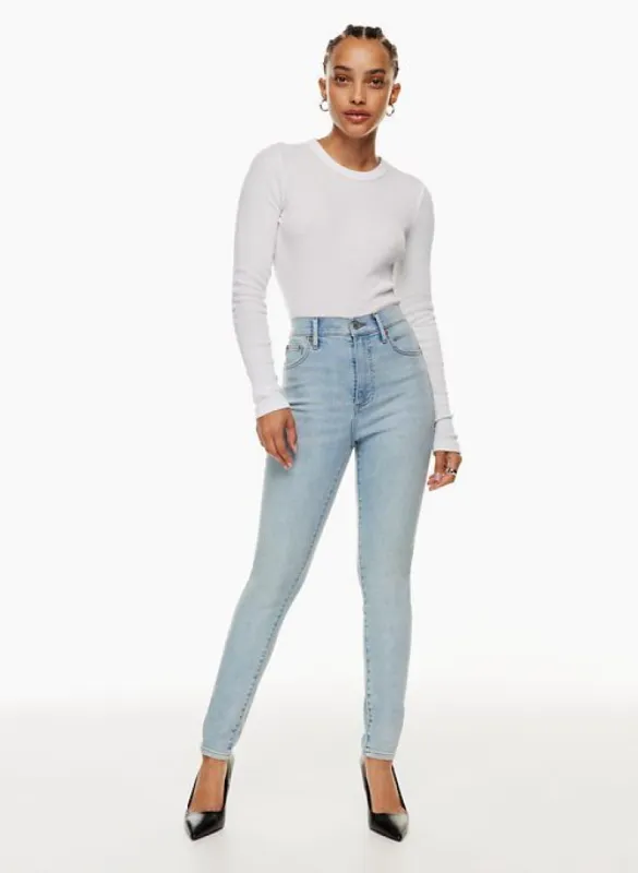 the lola high rise skinny sold by Aritzia