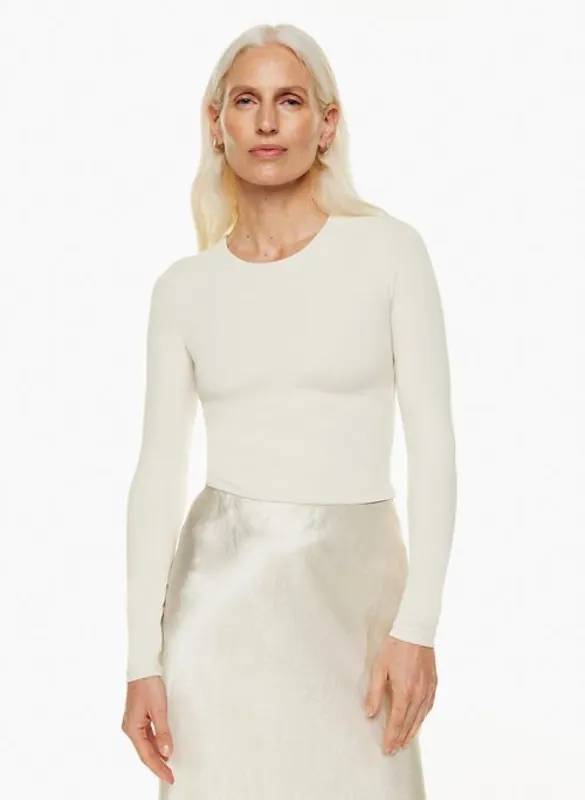 contour crew longsleeve sold by Aritzia