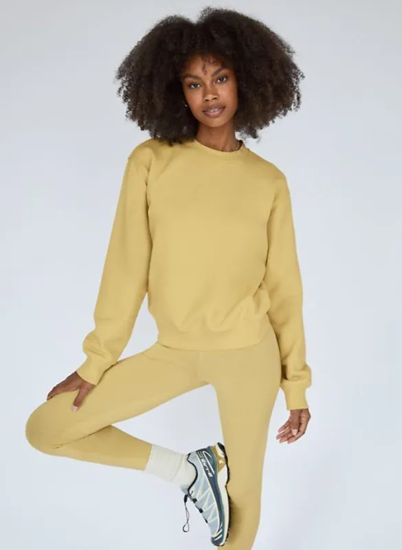 Tna Women's Cozy Fleece Perfect Crew Sweatshirt in Gd Lemongrass Yellow size 2XL sold by Aritzia
