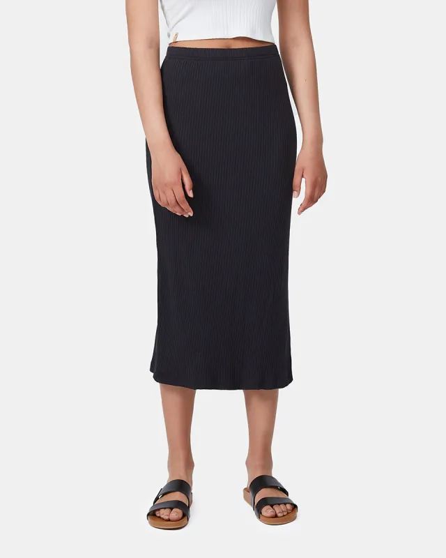 Walden Skirt sold by tentree