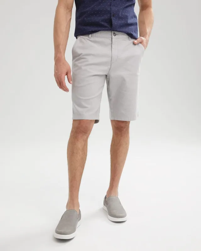 Essential Oxford Bermuda Short – 10.5 sold by RW&CO.
