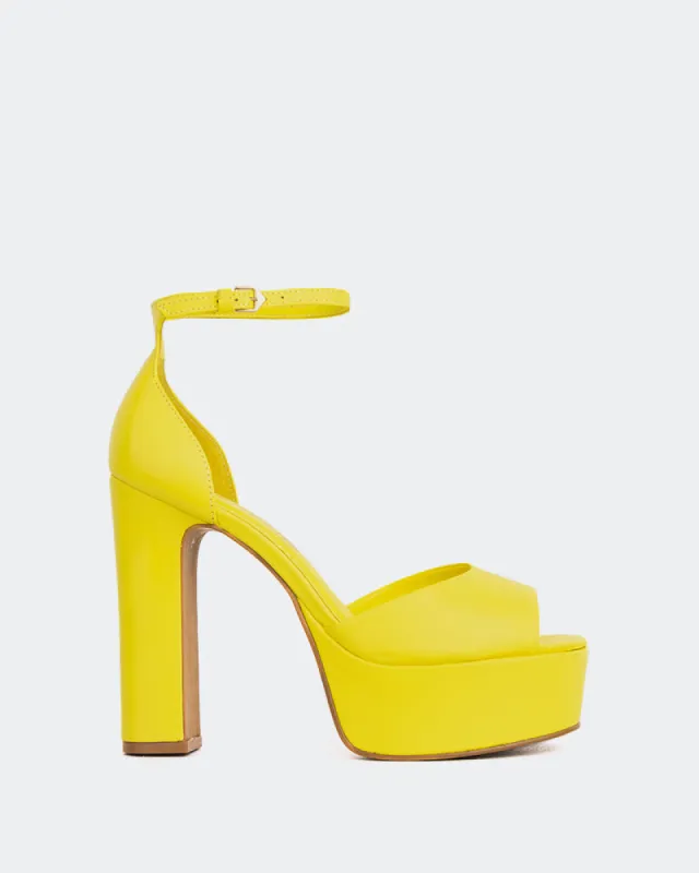 Porfi Yellow Leather sold by L'Intervalle