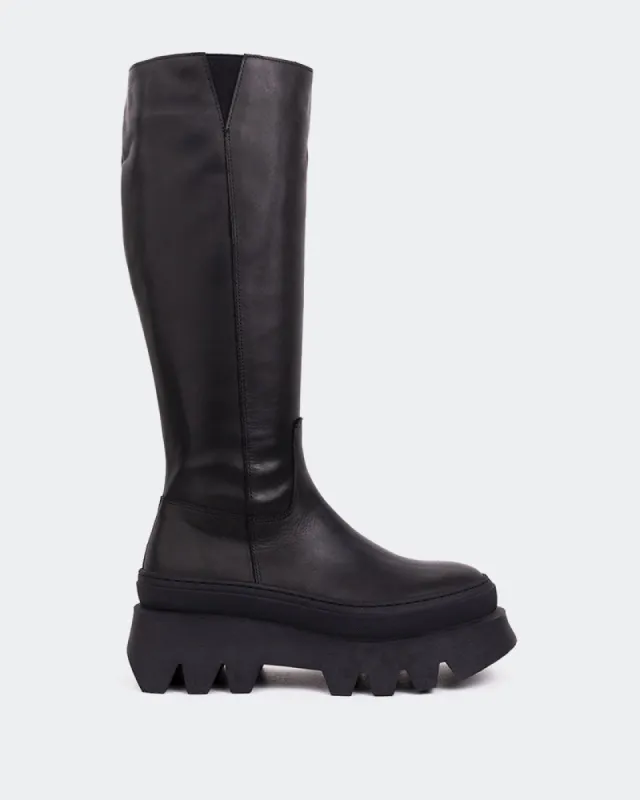 Mahone Black Leather sold by L'Intervalle