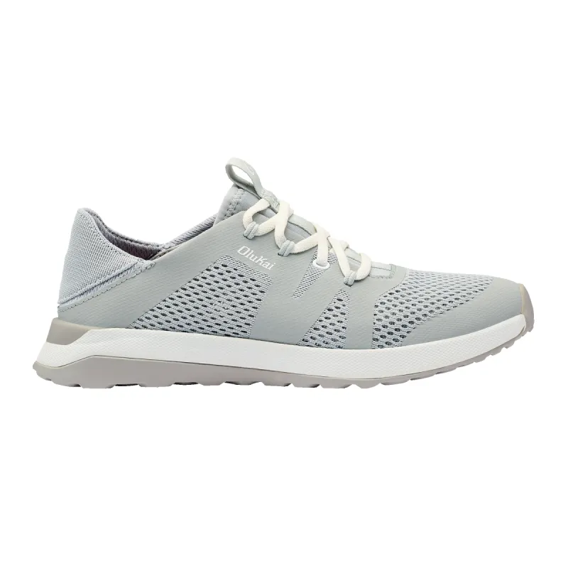 Huia - Pale Grey sold by OluKai