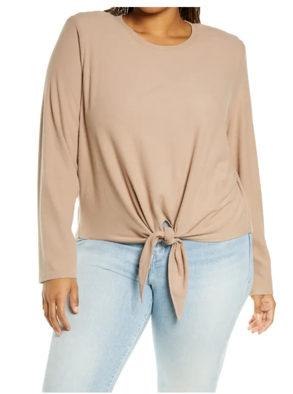 ASHLAND PADDED SHOULDER TOP sold by Wayf