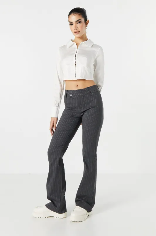 Pantalon habillé à jambe évasée à fines rayures sold by Urban Planet
