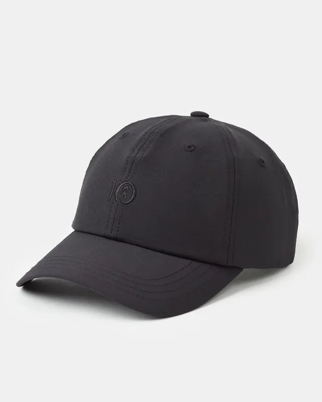 InMotion Peak Hat sold by tentree