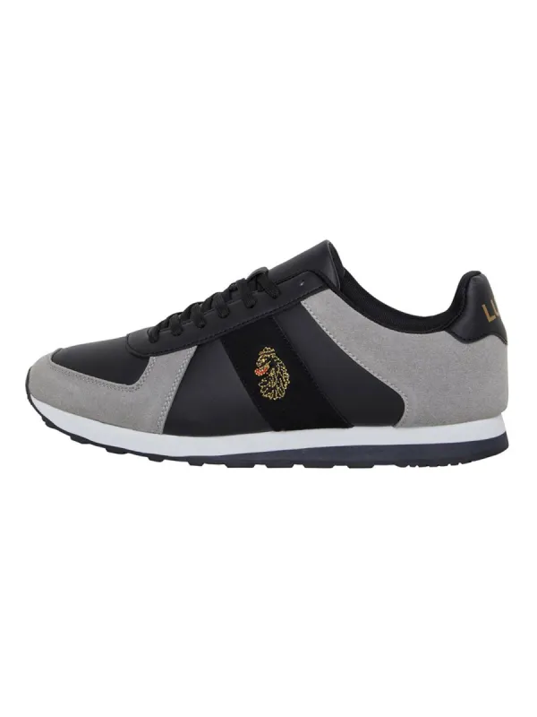 FACH TRAINERS sold by Luke 1977