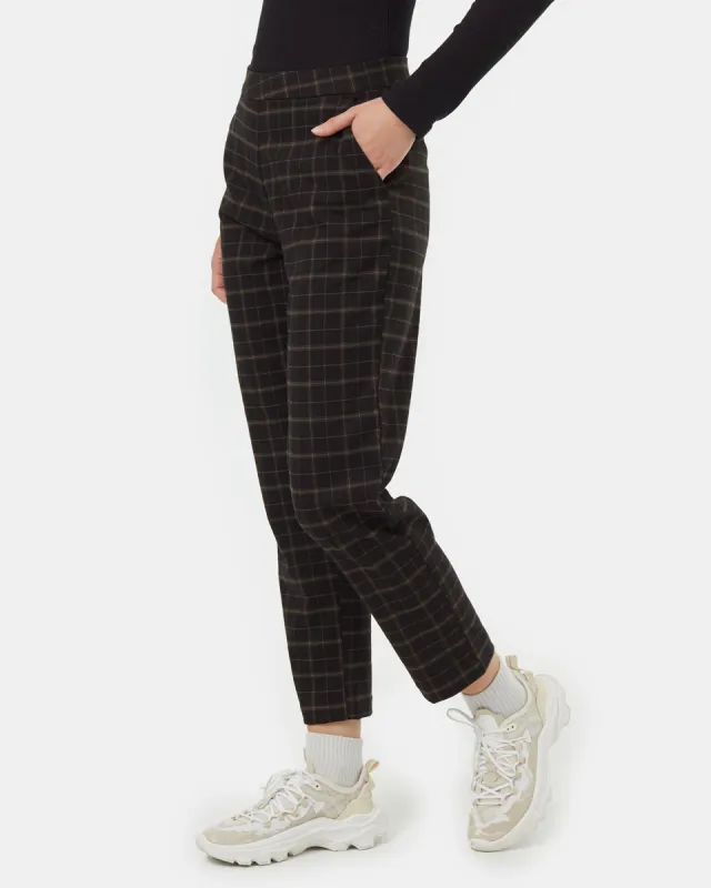 Soft EcoTwill Cropped Pant sold by tentree