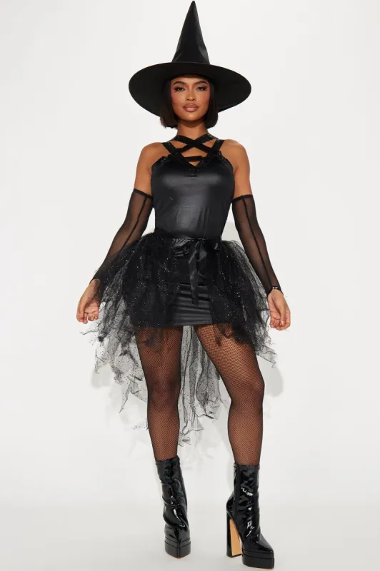 Dark Magic Witch 4 Piece Costume Set - Black sold by Fashion Nova