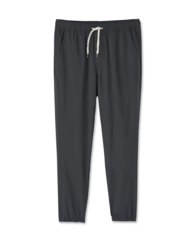 Kore Jogger | Charcoal sold by Vuori