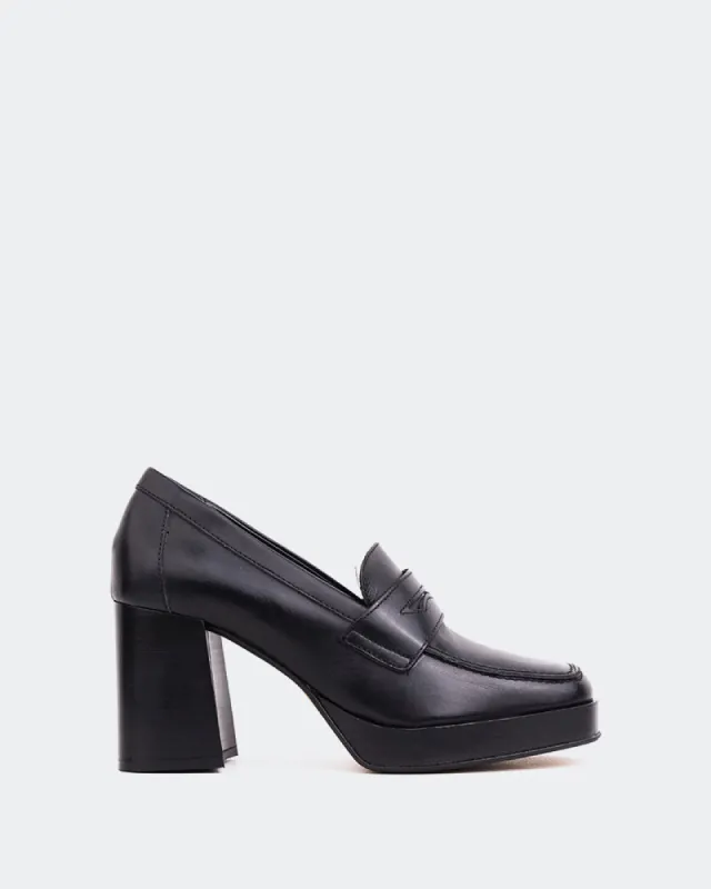 Moro Black Leather sold by L'Intervalle
