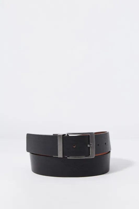 Ceinture en similicuir réversible sold by Urban Planet