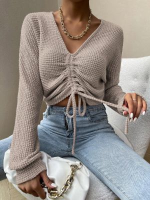SHEIN Privé Solid Drawstring Ruched Front Crop Top sold by SHEIN