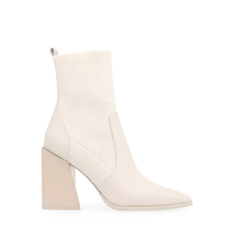 TACKLE BONE LEATHER - SM REBOOTED sold by Steve Madden