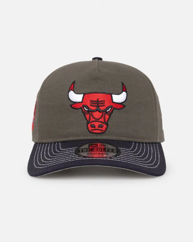 New Era Chicago Bulls 'Contrast Visor' Pre-Curved Golfer Snapback Moss/Navy sold by Culture Kings