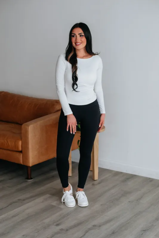 Janney Active Leggings sold by Wild Oak Boutique