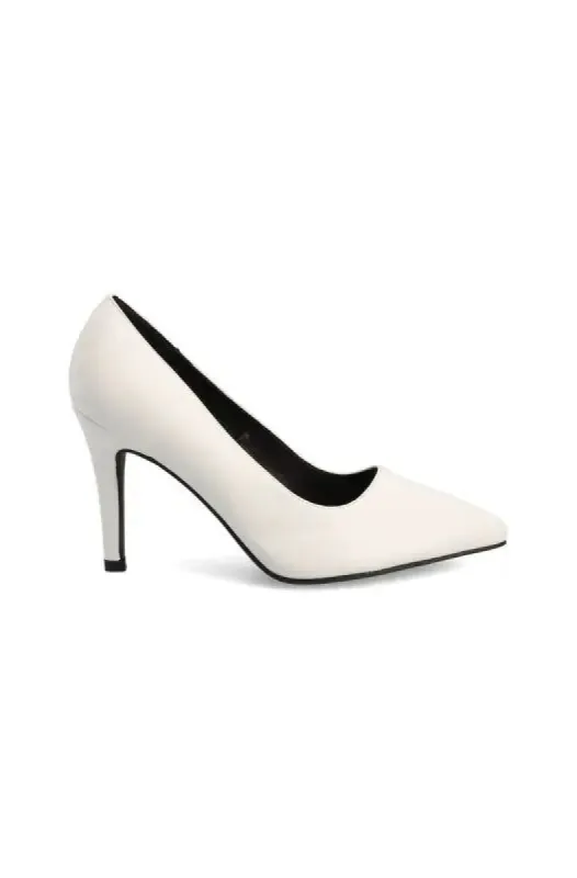 Mariah Stiletto _ 147397 _ White sold by Dunns
