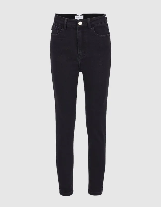 Skinny Jeans sold by Urban Revivo