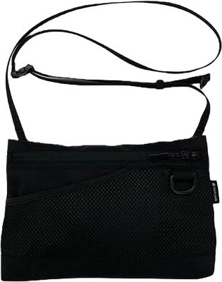 Everyday Use Sacoche Crossbody Bag|-|Sac à bandoulière Sacoche à usage quotidien sold by The Last Hunt