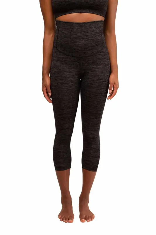 Zara Seamless Yoga Capri - Maternity sold by Dress Barn