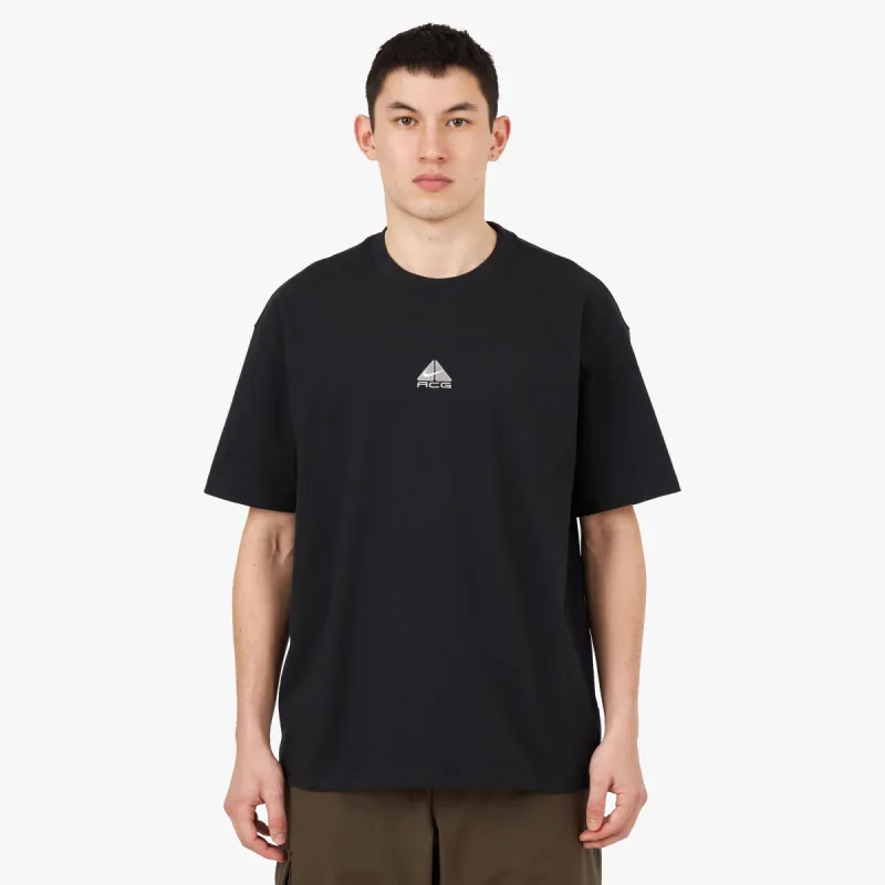 Nike ACG Lungs Logo T-shirt Black / Lt Smoke Grey - Summit White sold by Livestock