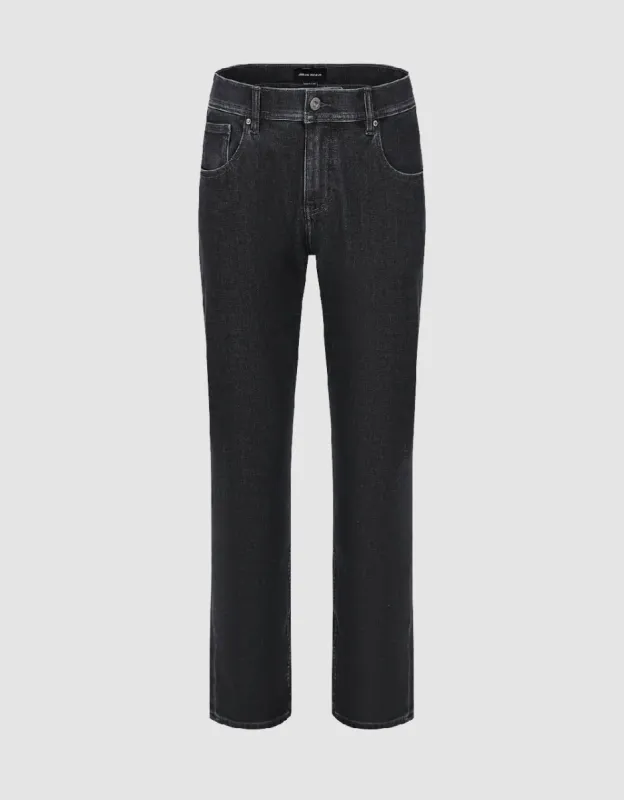 Straight Jeans sold by Urban Revivo
