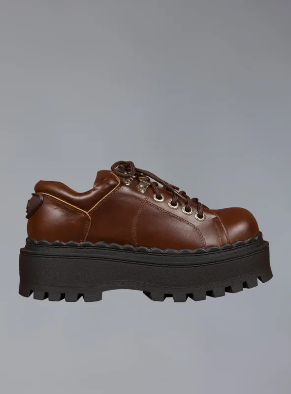 Seek Shoe sold by UNIF