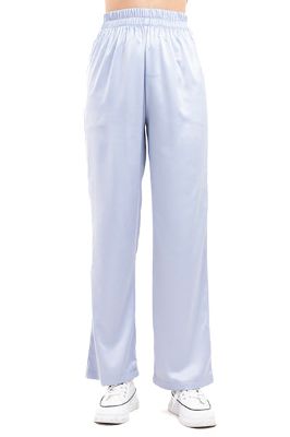 Pantalón recto satín sold by Shasa