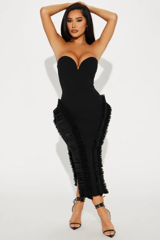 Chantel Ruffle Midi Dress - Black sold by Fashion Nova