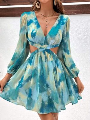 SHEIN VCAY Kleid mit Batik, Ausschnitt auf Taille, Laternenärmeln, sold by SHEIN