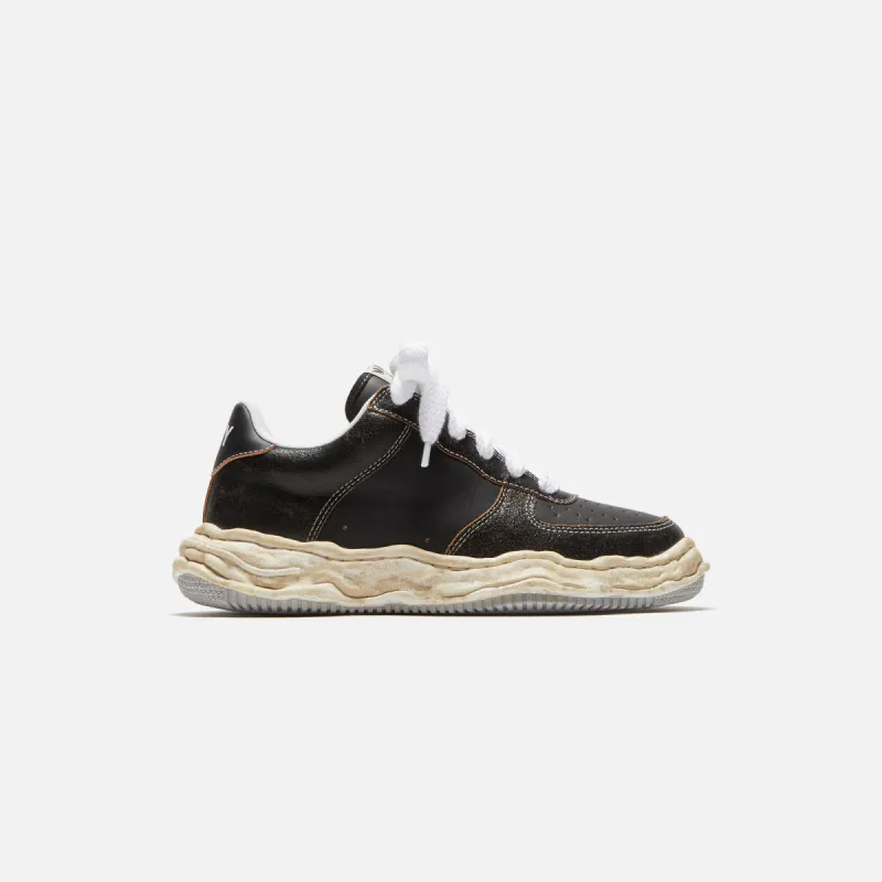 Mihara Yasuhiro Wayne - Cracking Leather / Black sold by Kith