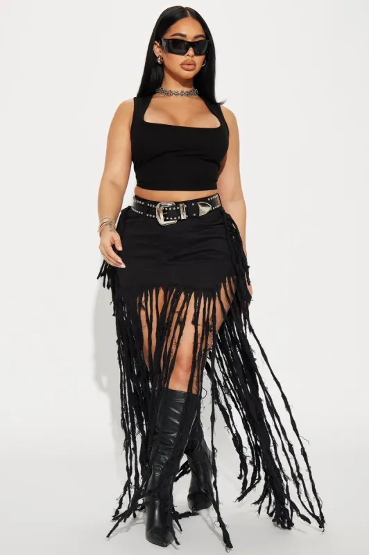 スカート Venuja Bohemia' Black Skirt With Fringed Hem Dance the Night Away Fringed Maxi Skirt - Black | Parallel