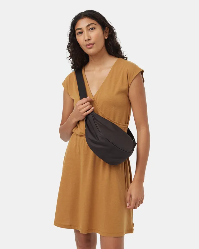 Beatty Moon Bag sold by tentree