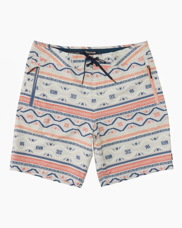 Surftrek Lo Tide 18" Boardshorts - Chino sold by Billabong