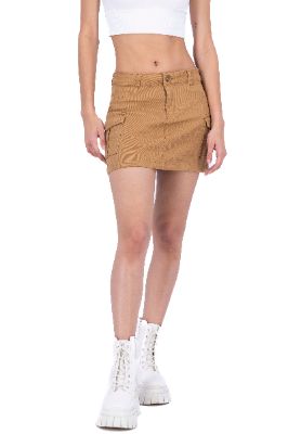 Mini falda cargo sold by Shasa