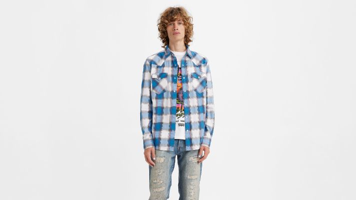 Classic Western Standard Fit Shirt sold by Levi's