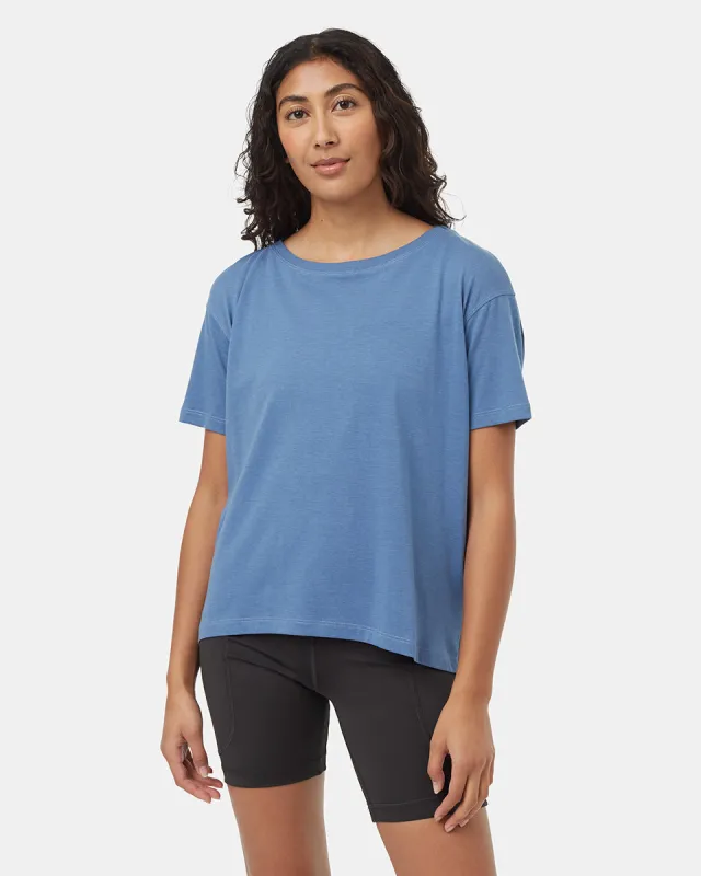 Plateau T-Shirt sold by tentree