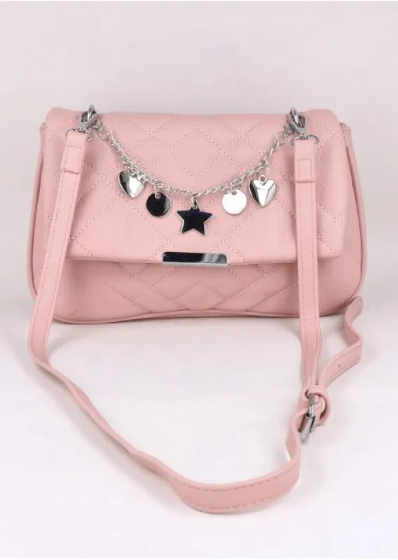 Bolsa crossbody capitonada dijes sold by Shasa
