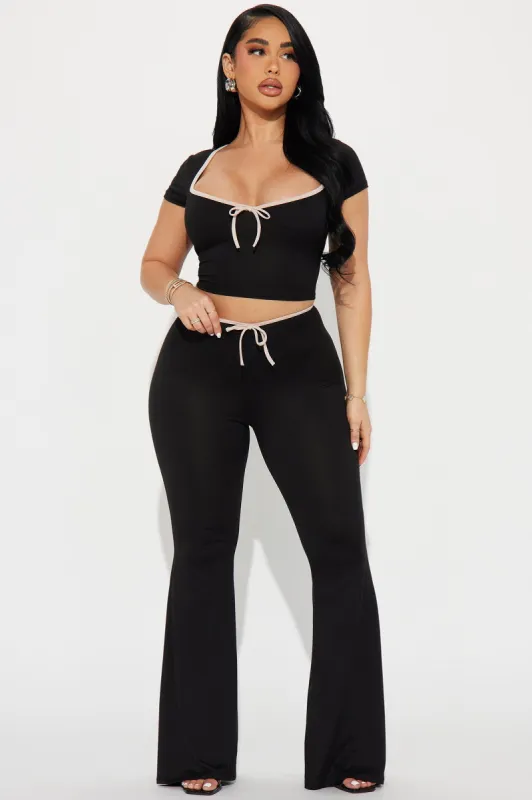 The Bow Era Pant Set - Black sold by Fashion Nova