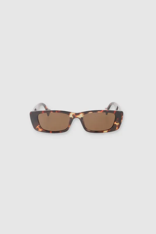 Lentes Cuadrados Montura Gruesa sold by Shasa