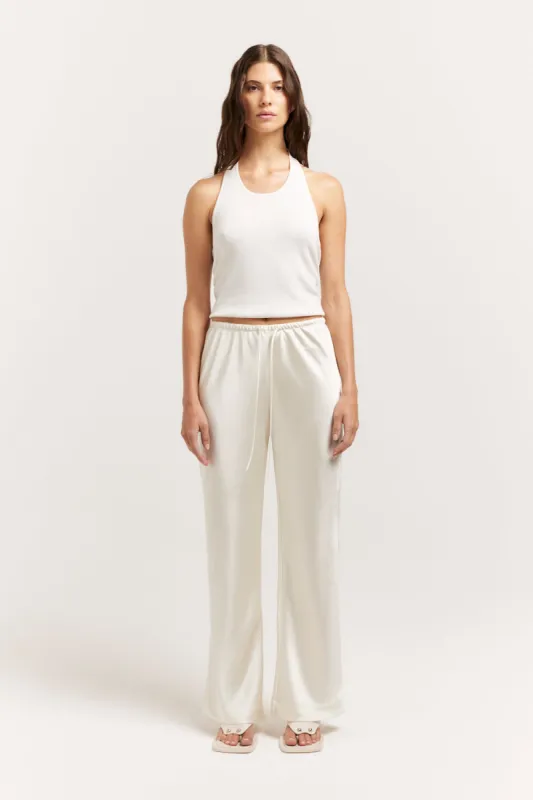 Gerardo Pant sold by Henne