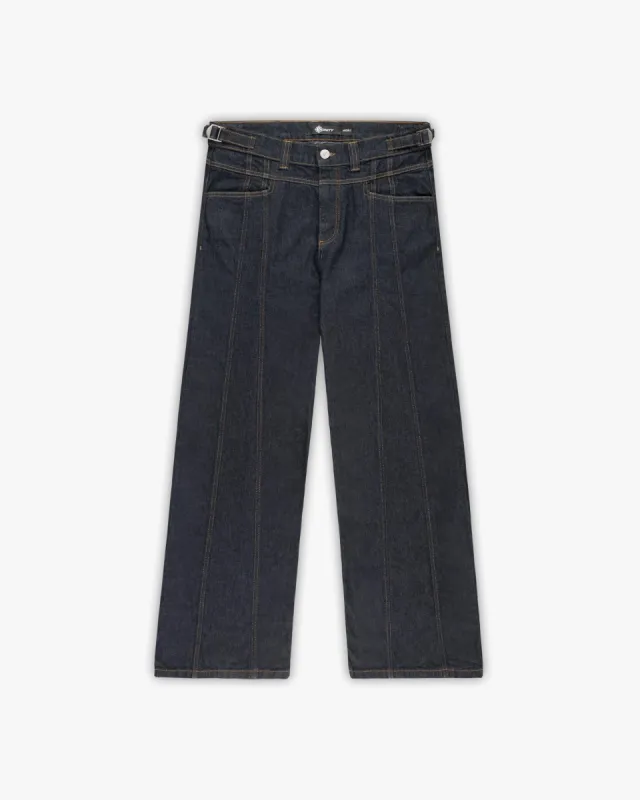 V-LOGO RAW DENIM sold by vicinity