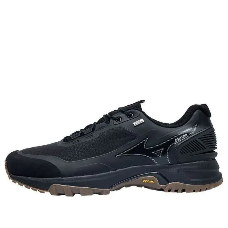 Mizuno GM Crosswild 'Simplistic Fashion Black' D1GH223401 sold by KicksCrew
