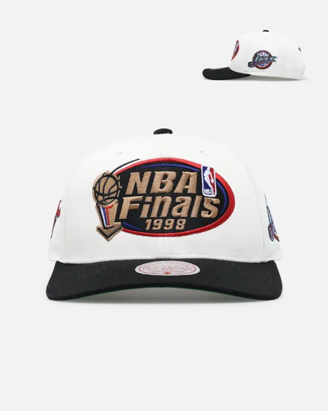 Mitchell & Ness 1998 NBA Finals Snapback White Cream/Black sold by Culture Kings