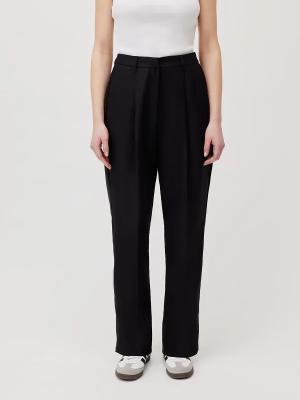 Hose Simona sold by LeGer