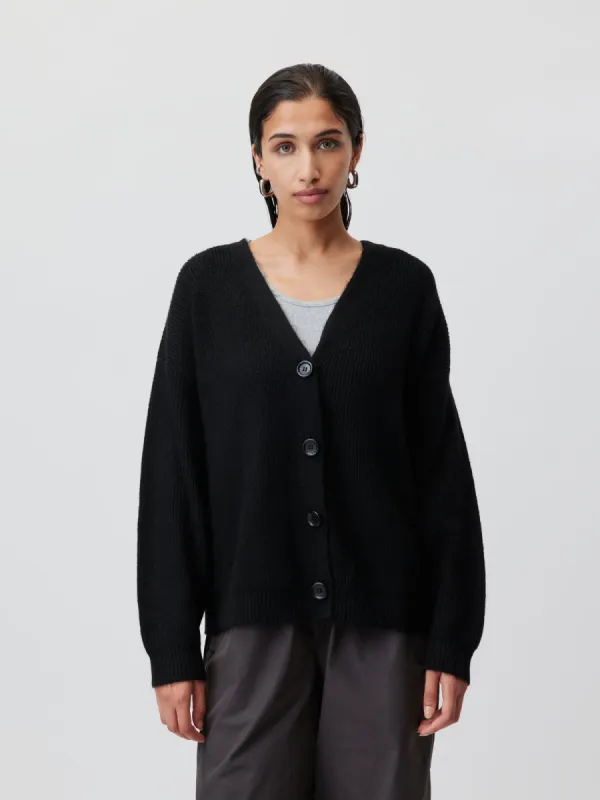 Strickjacke 'Ela' sold by LeGer